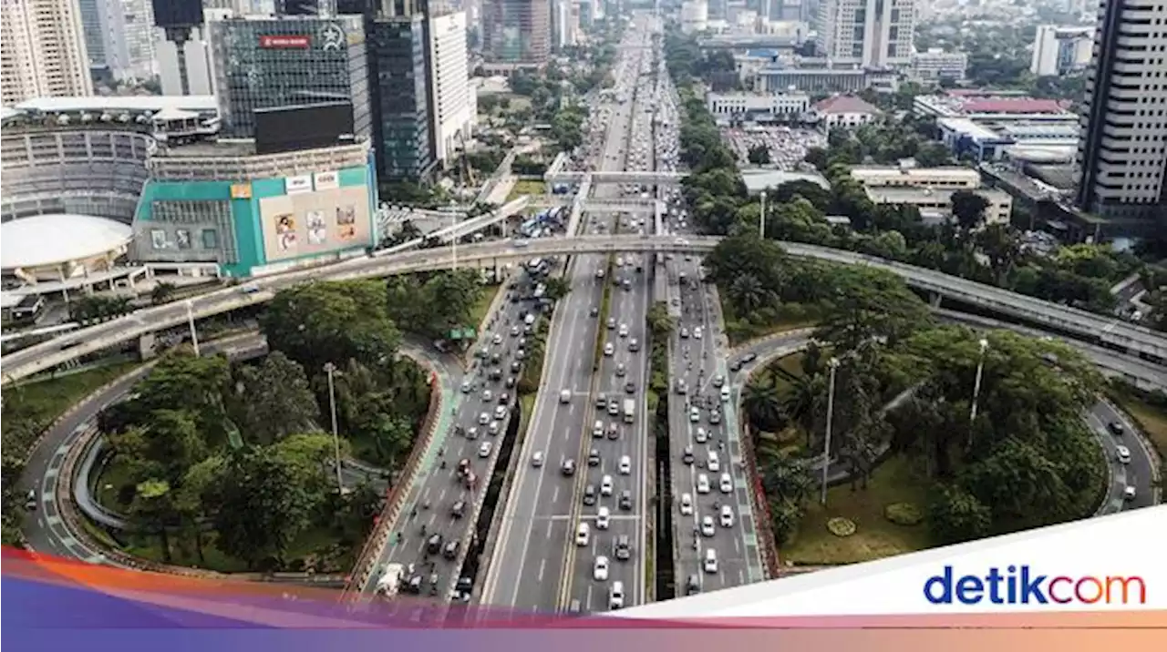 Potret Padatnya Jalanan Jakarta yang Mau Kena Tarif hingga Rp 19.000