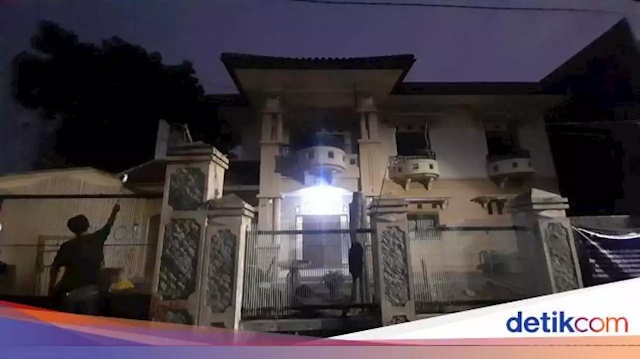 Rumah Mewah Bu Eny Akhirnya Berlistrik Usai 'Gelap-gelapan' Sejak 2010