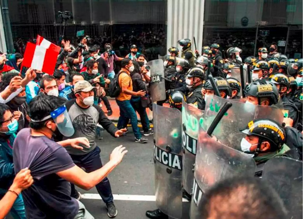 17 muertos en protestas que piden la salida de Boluarte en Perú