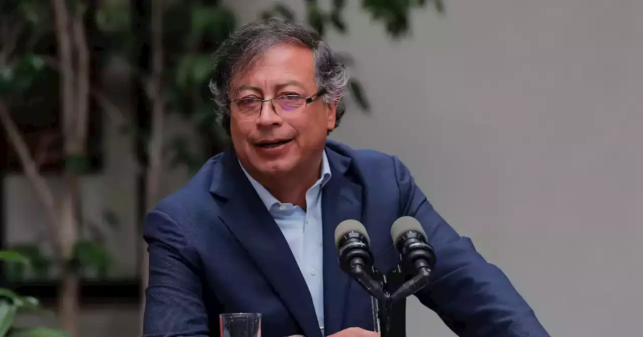 Declaran como 'Huésped Ilustre' a Gustavo Petro en Santiago de Chile