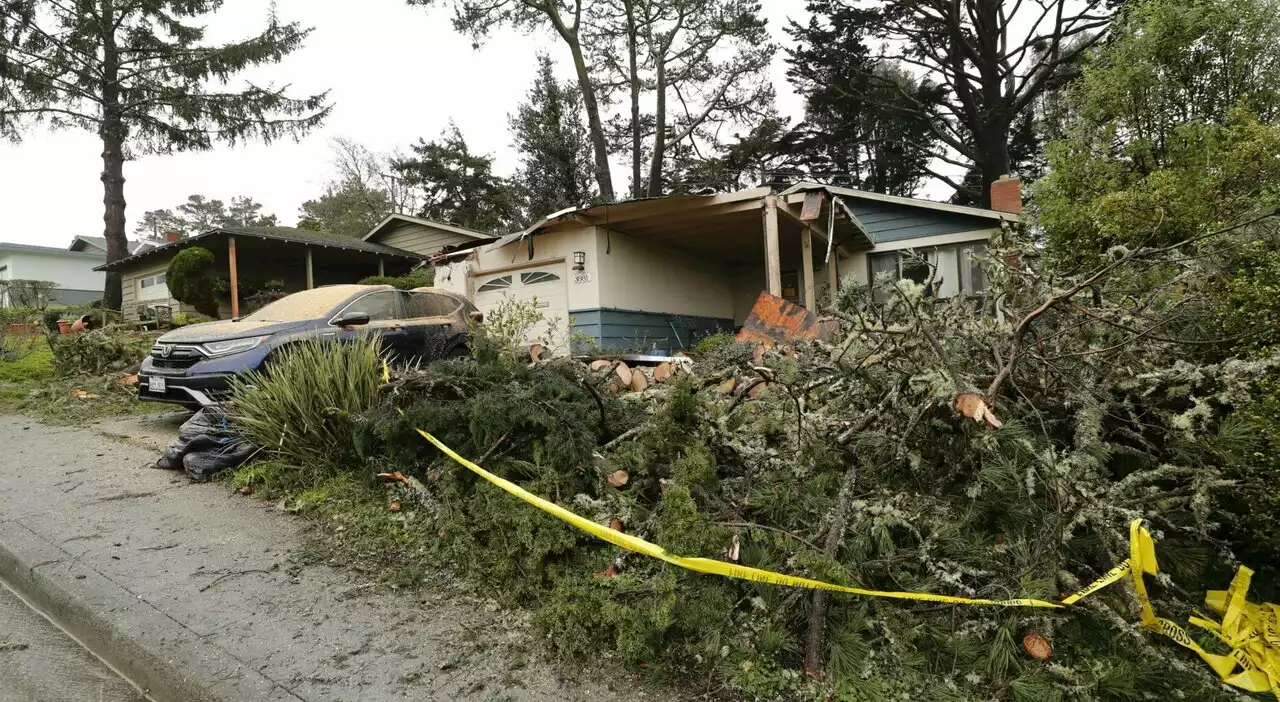 Maltempo, California in ginocchio: «120mila senza luce». Evacuato Montecito, il paesino di Harry, Meghan e Oprah