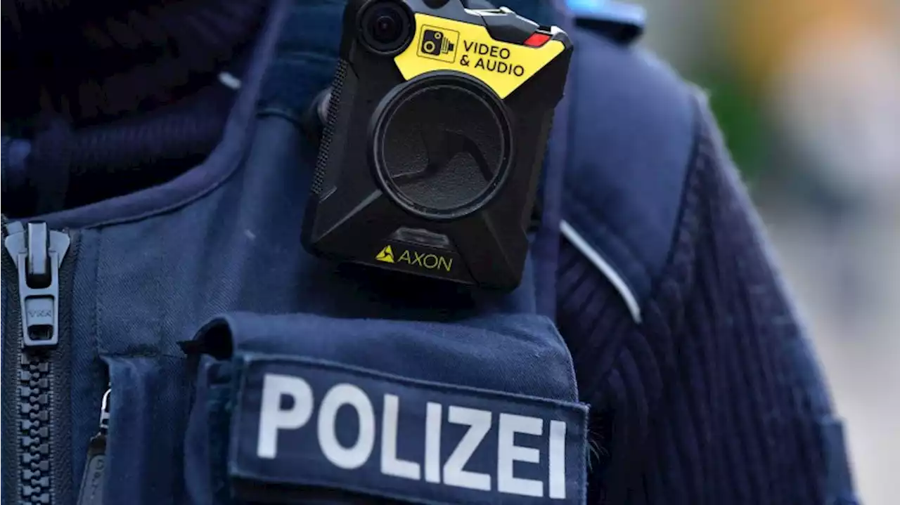 Giffey ist für mehr Bodycams bei Polizei und Feuerwehr