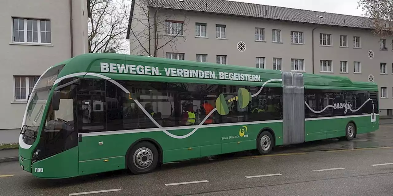 Basler Bus-Chauffeur sass 1,5 Jahre am Steuer – ohne Fahrausweis!