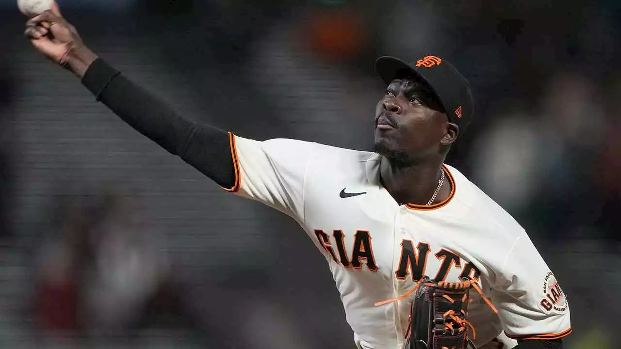 Phillies Swap Relievers With Giants to Bolster Bullpen Depth