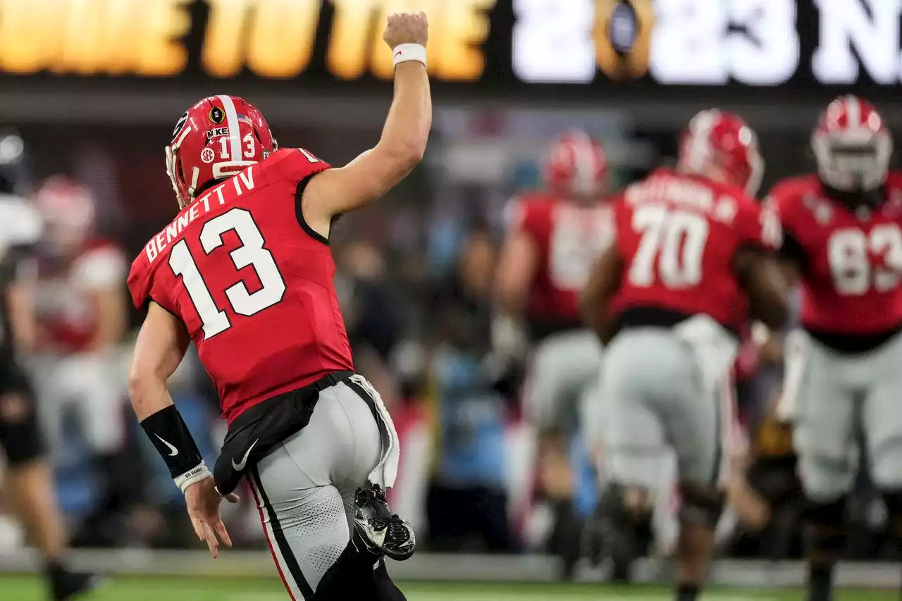 Georgia repeats as national champion, routing TCU, 65-7