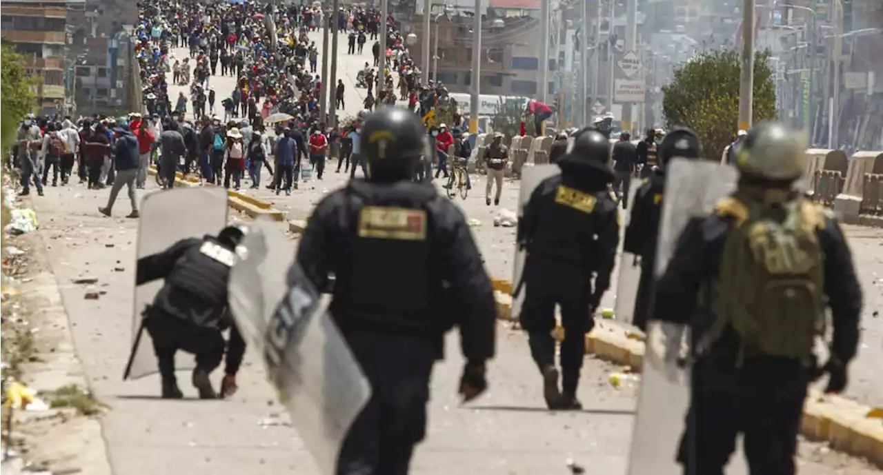 Confirman muerte de 17 personas en Perú durante manifestaciones contra la presidenta - Pulzo