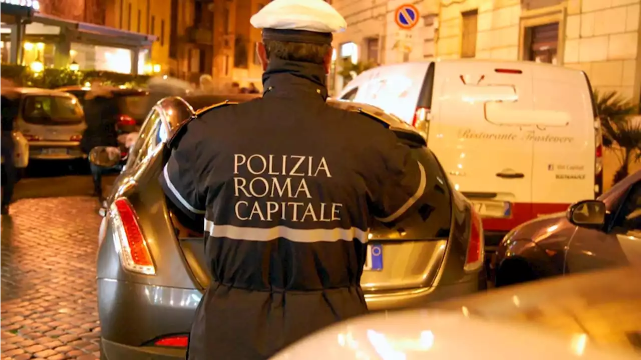 I vigili di Roma non sanno più a chi contestare le multe