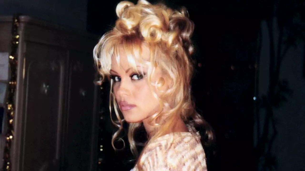 Pamela Anderson Says Rehashings of Stolen Honeymoon Tape Made Her “Feel Sick” in First Trailer for Netflix Doc