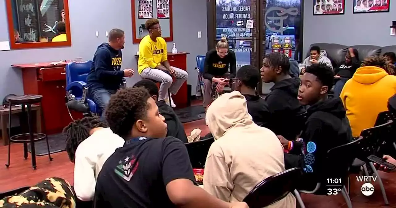 Indiana Pacers, Fever team up with IMPD to reach youth