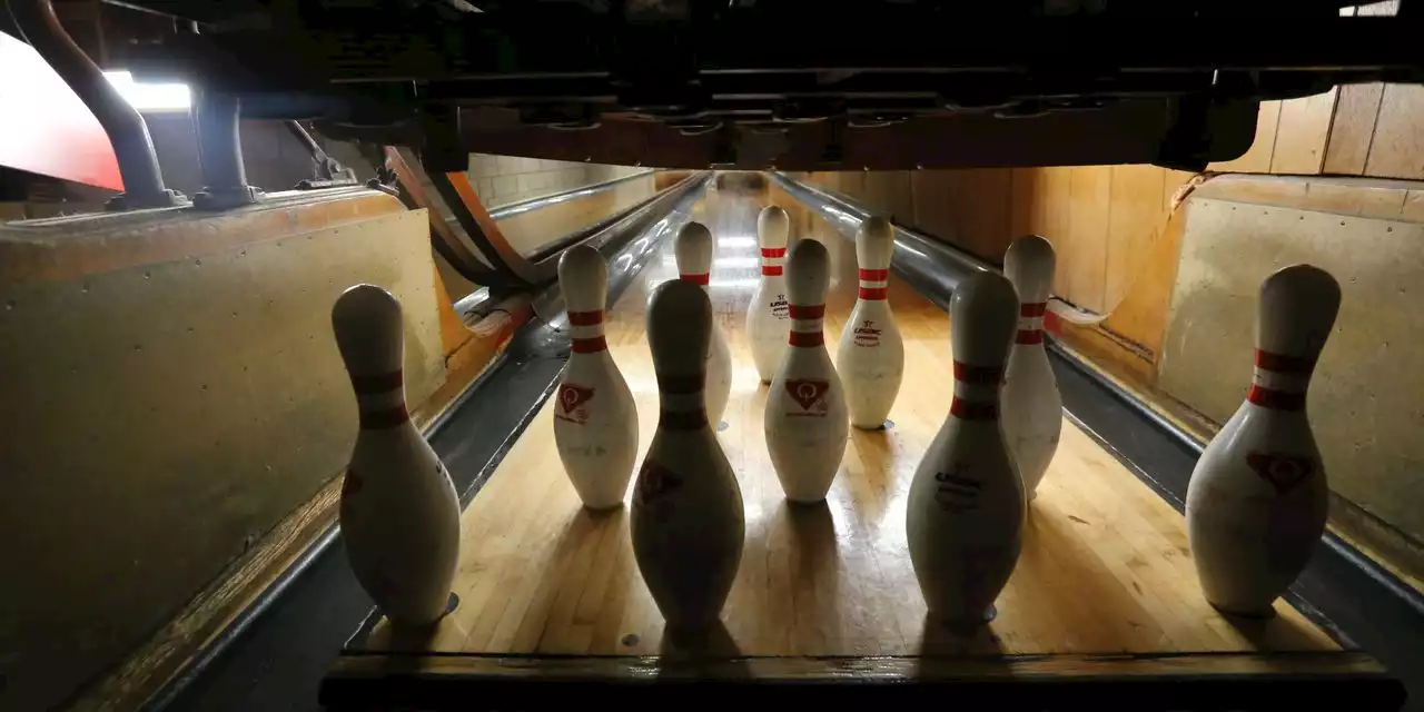 American Bowling Is in a Knock-Down Fight Over New High-Tech Pins