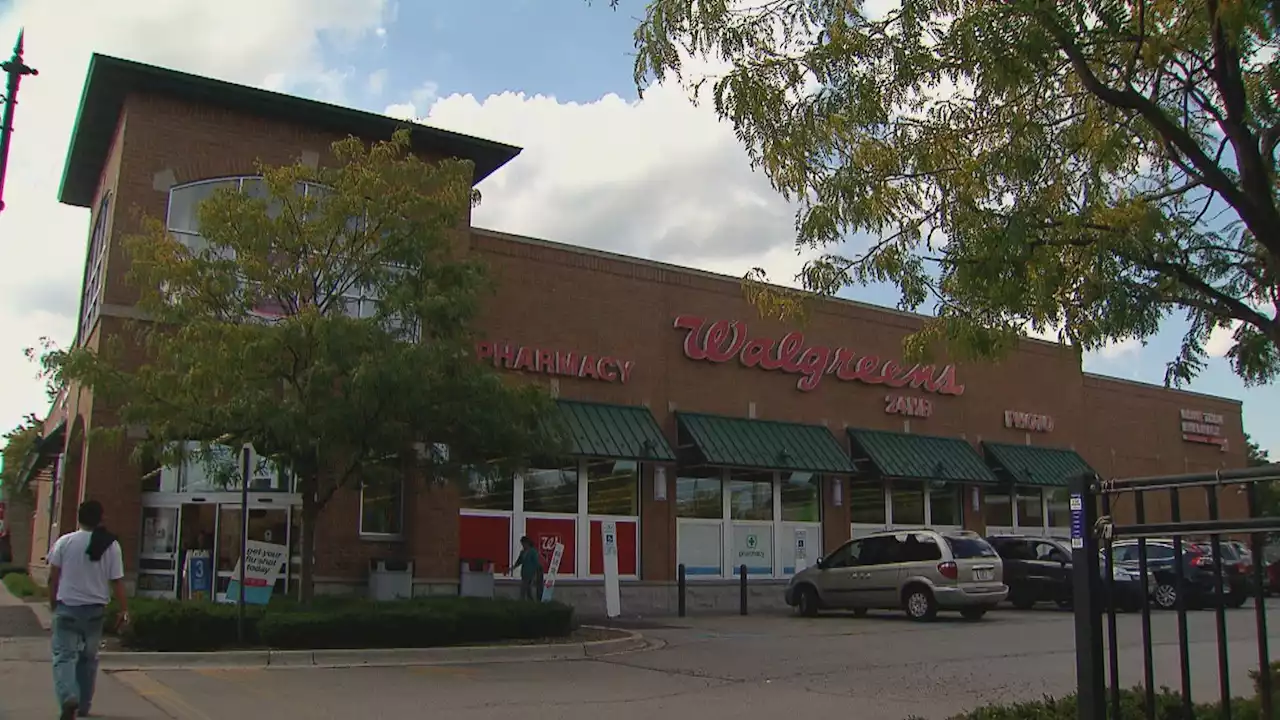 Crain’s Headlines: Walgreens Changes Shoplifting Spending; Brian Urlacher Sues Hair Transplant Company