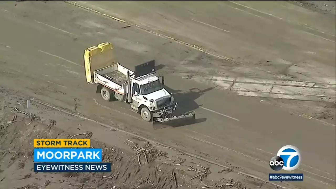 Highway 126 in Ventura County shut down by heavy rain, mud flows