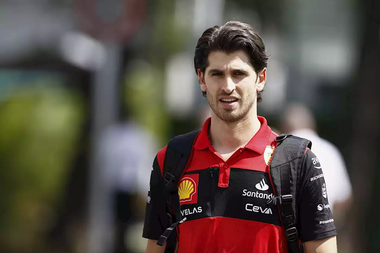 Giovinazzi and Shwartzman set to share Ferrari F1 reserve role in 2023