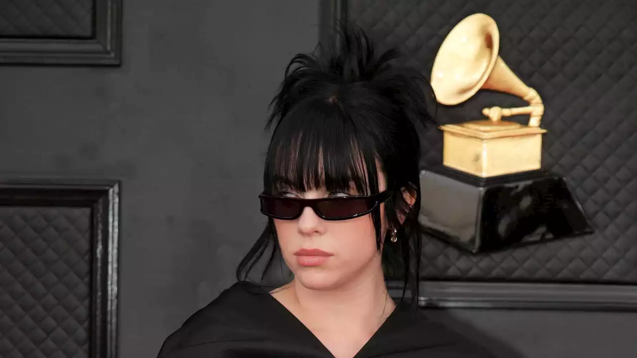 Billie Shows Us What Goth Style Looks Like In 2023