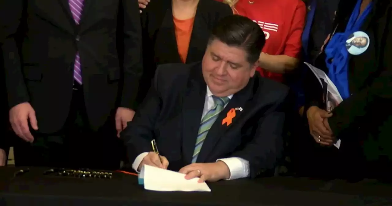 Gov. JB Pritzker signs Illinois assault weapons ban