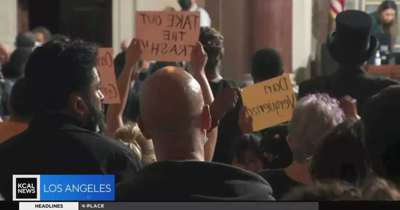 'You're not welcome in these chambers': Kevin de León attends LA City Council meeting as colleagues object