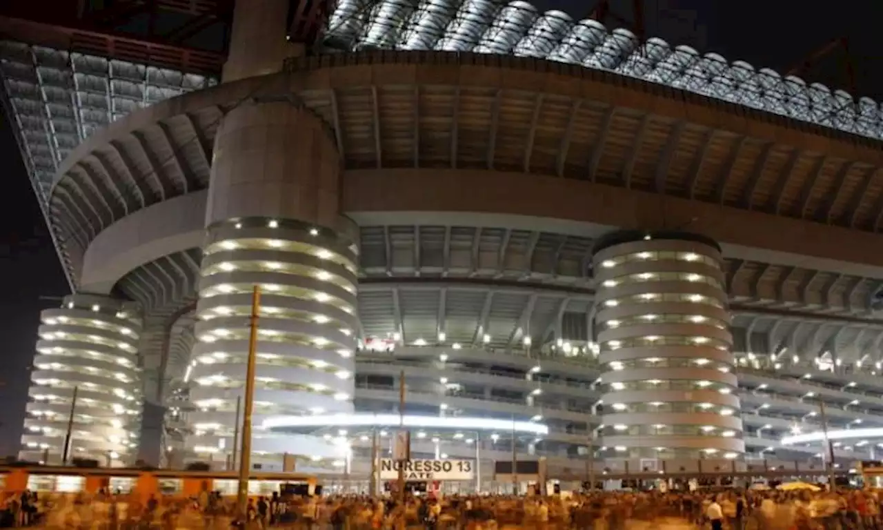 San Siro, il vincolo di Sgarbi obbliga Inter e Milan a dire la verità sullo stadio