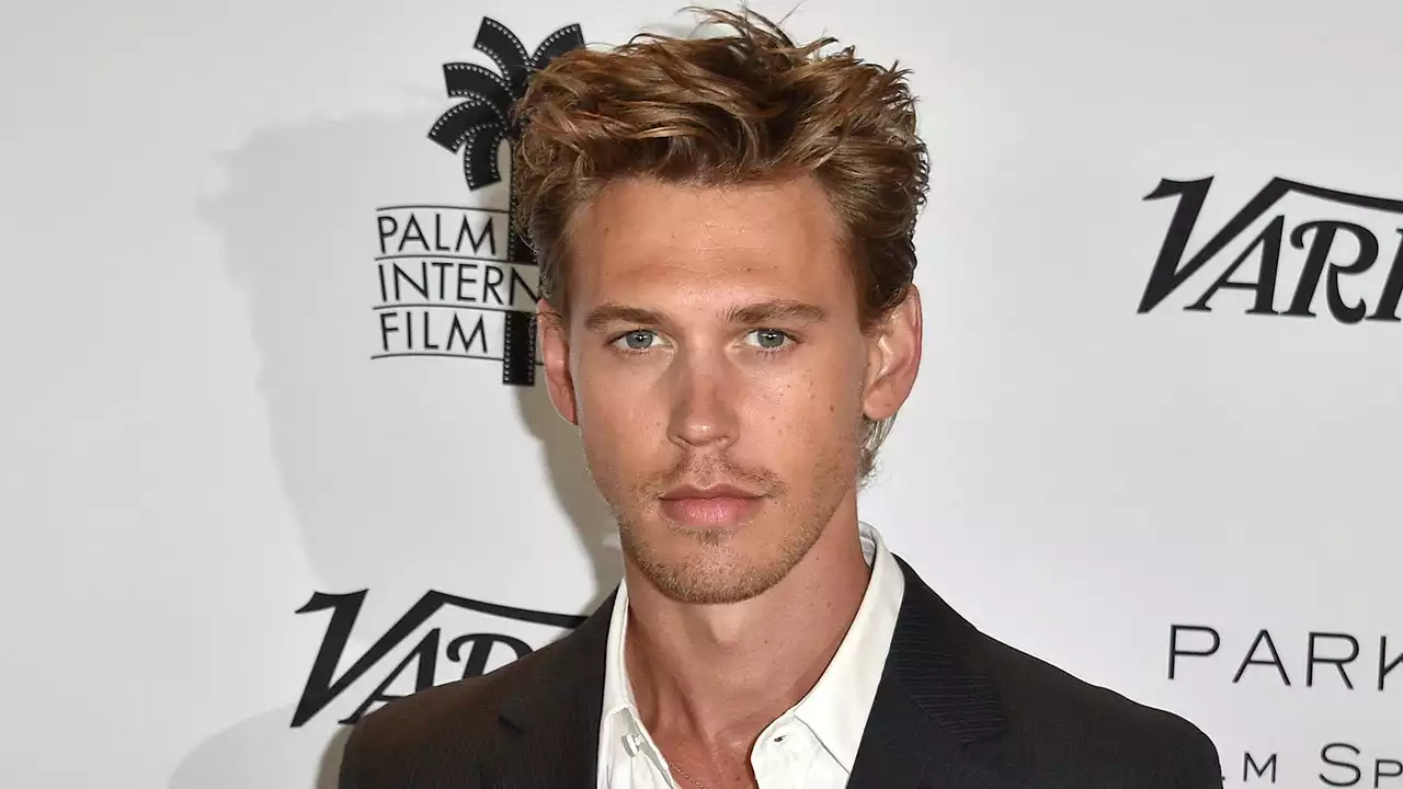 Austin Butler says transforming into Elvis Presley for biopic included sleepless nights, waking up in ‘terror’