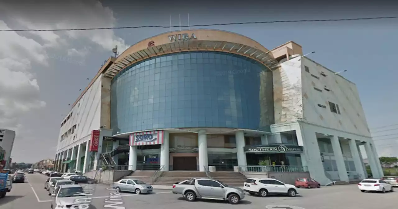 Got RM30 Million To Spare? You Can Buy This Creepy Abandoned Mall In JB