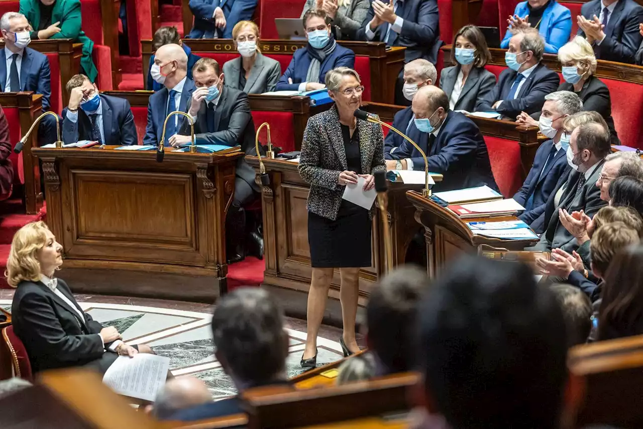 Réforme des retraites 2023 : Élisabeth Borne, la négociatrice