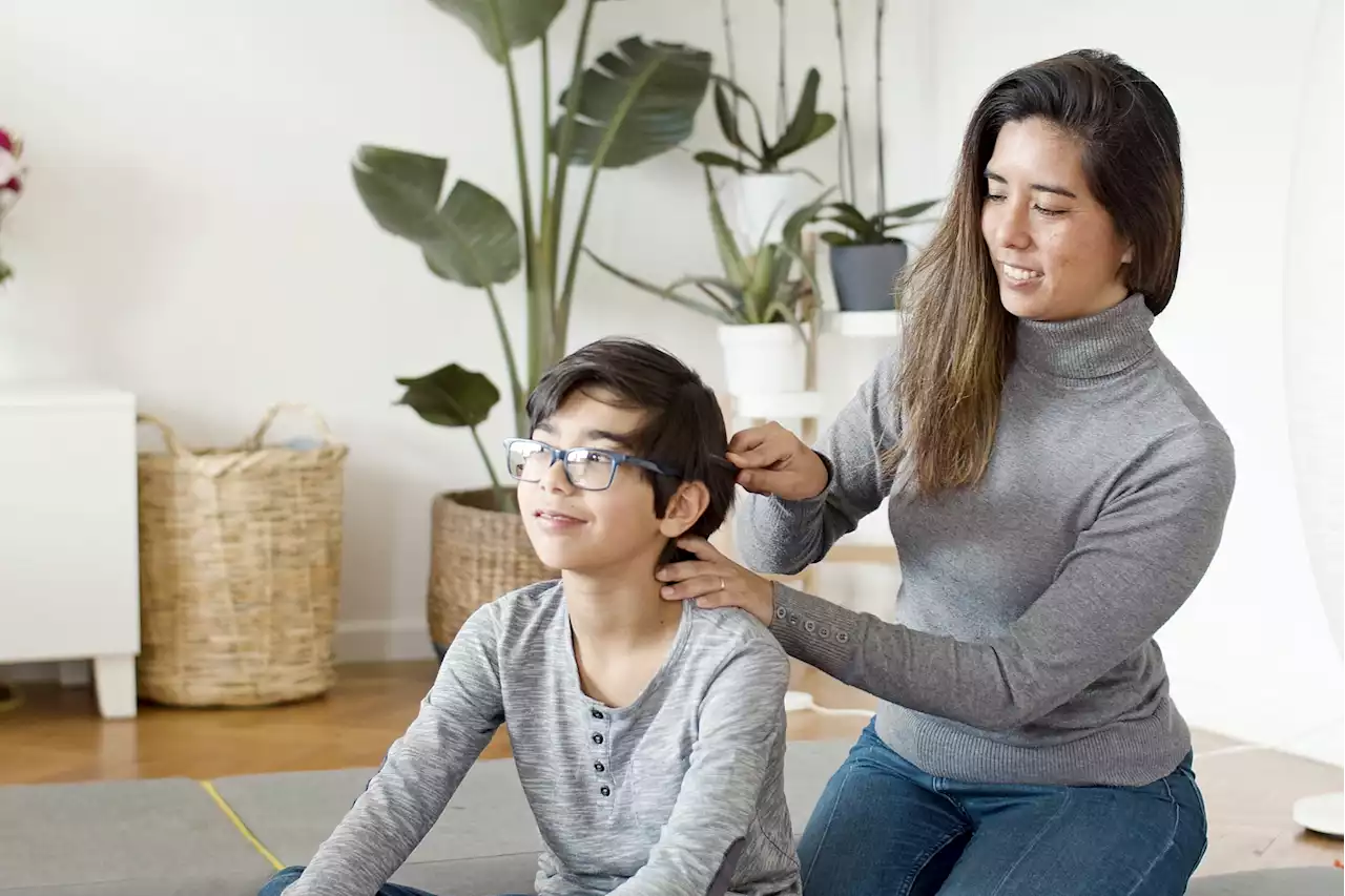 Pourquoi nous met-on la pression à couper les cheveux de nos enfants ?