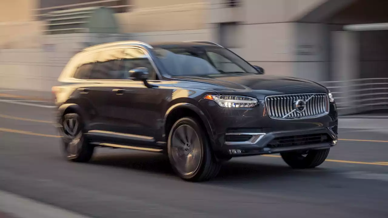 2023 Volvo XC90 B6 AWD First Test: Still the Konung