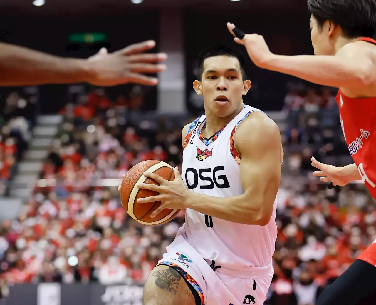 Thirdy Ravena posts double-double as San-En halts 4-game skid