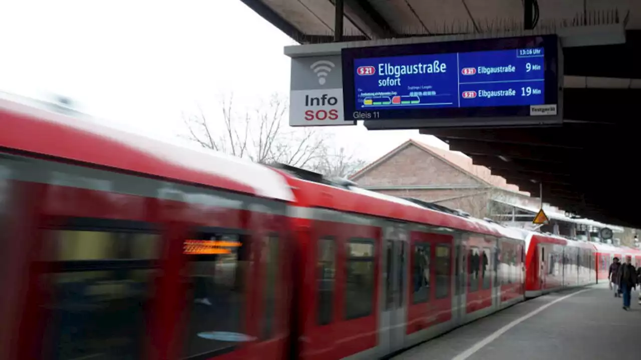 Deutsche Bahn führt Auslastungsanzeigen an Bahnsteigen ein