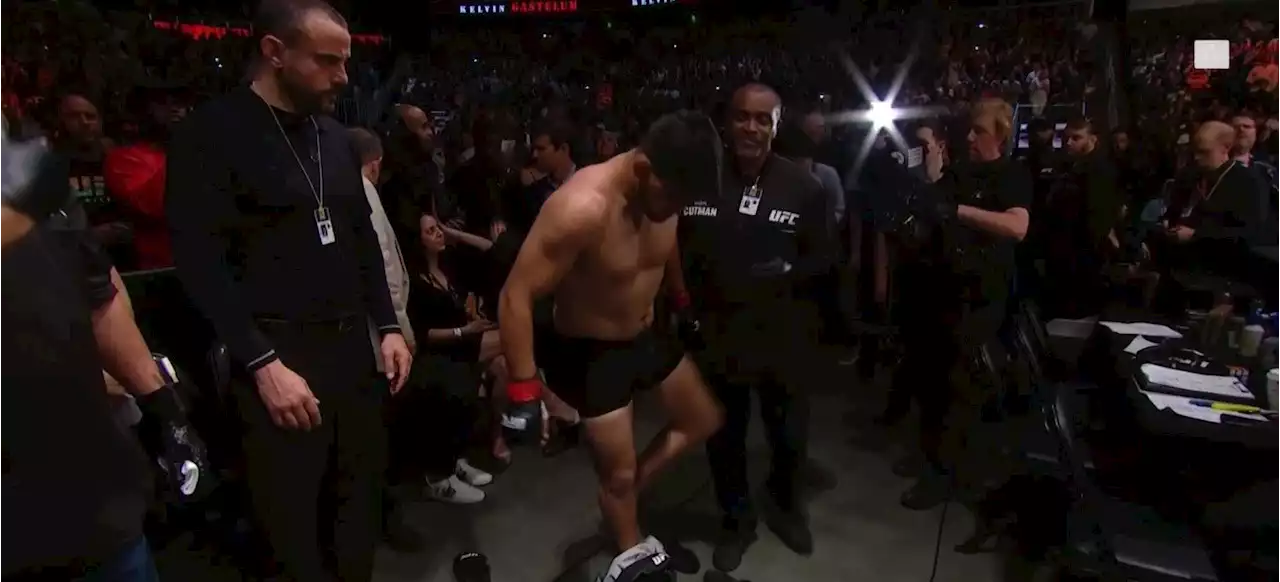 Gastelum accidentally took off his shorts on live TV moments before epic Adesanya fight