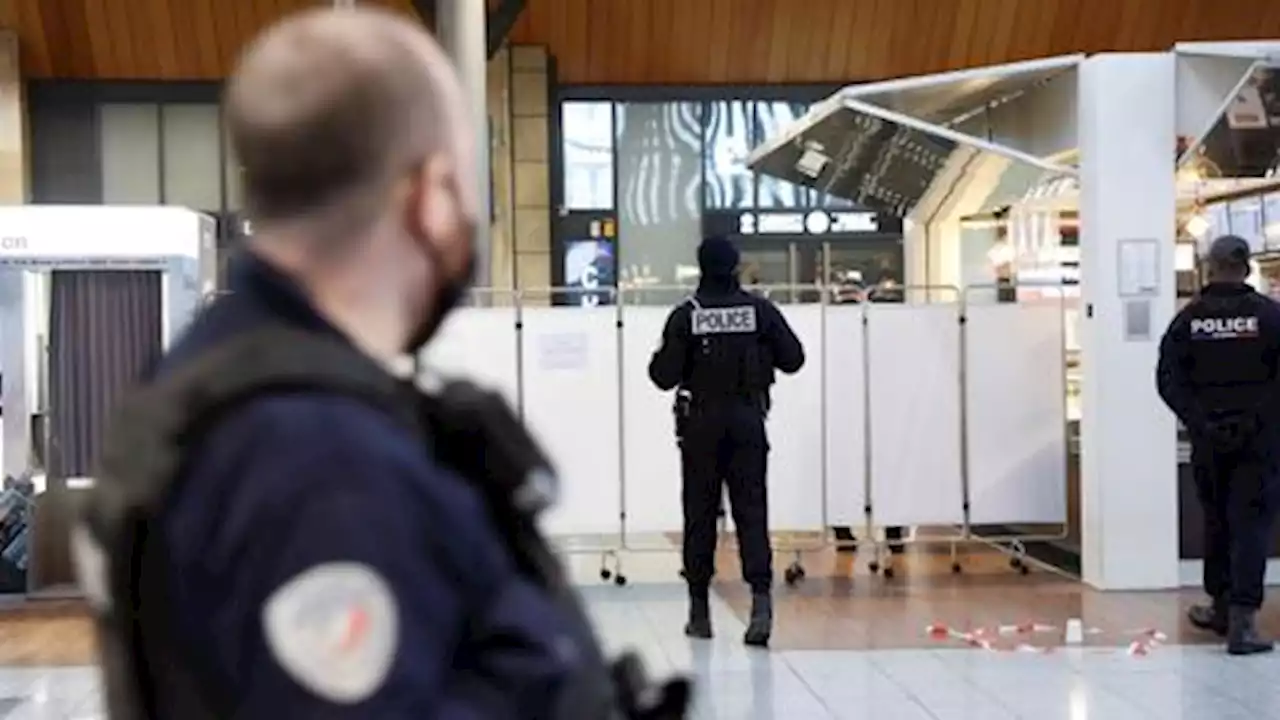 Several wounded in knife attack at Gare du Nord train station in Paris