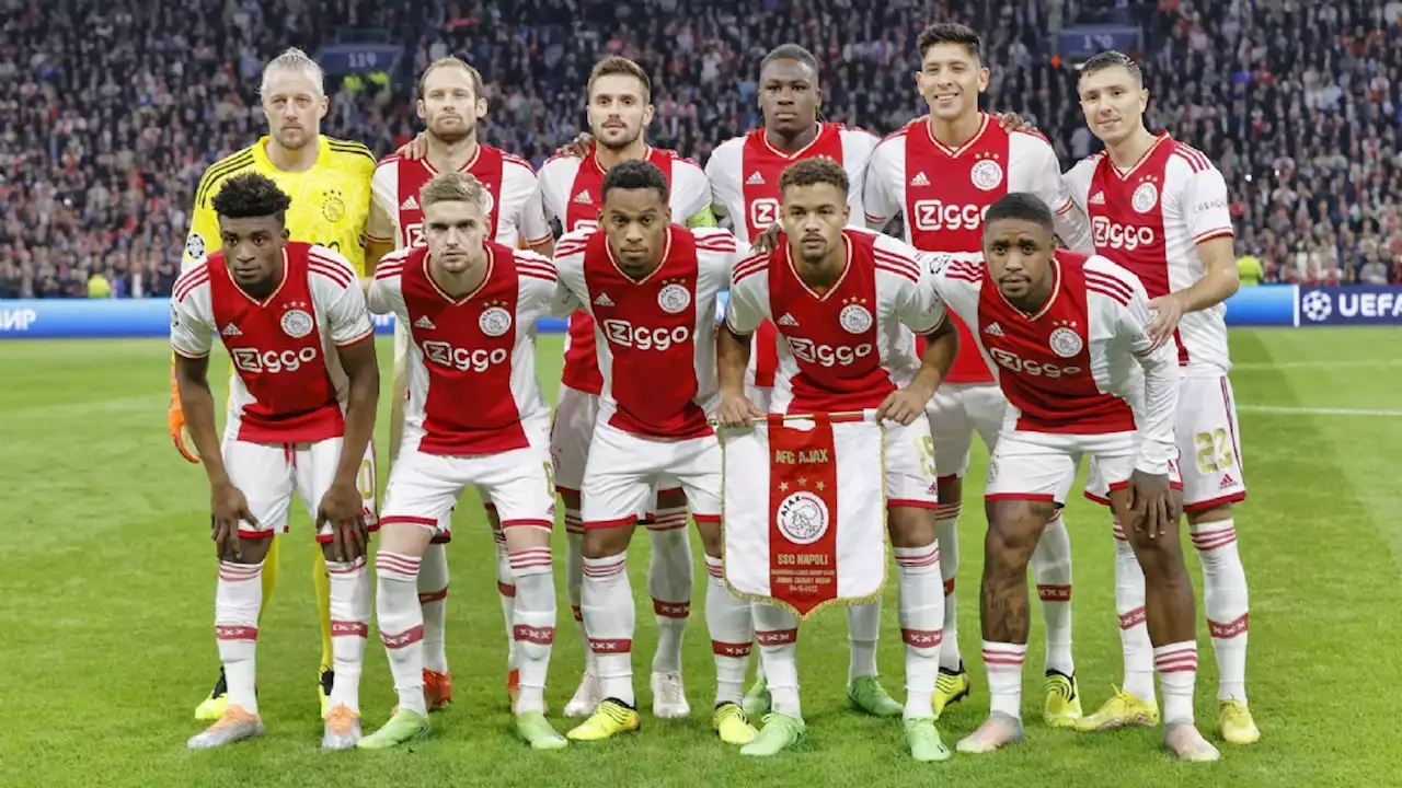 ‘Ik ga voor twaalf goals bij Ajax dit seizoen, maar verdedigend moet het beter’