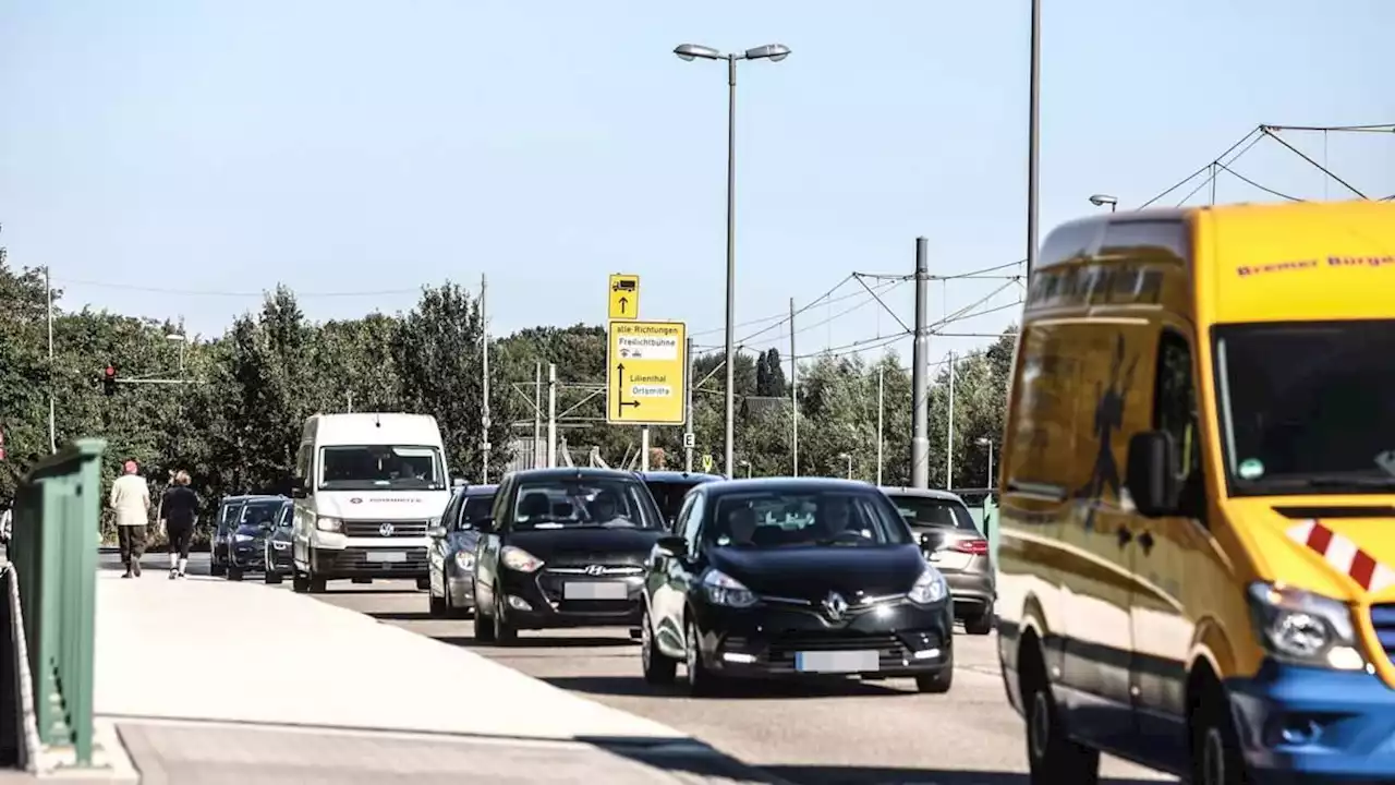 stau wegen brückenkontrolle