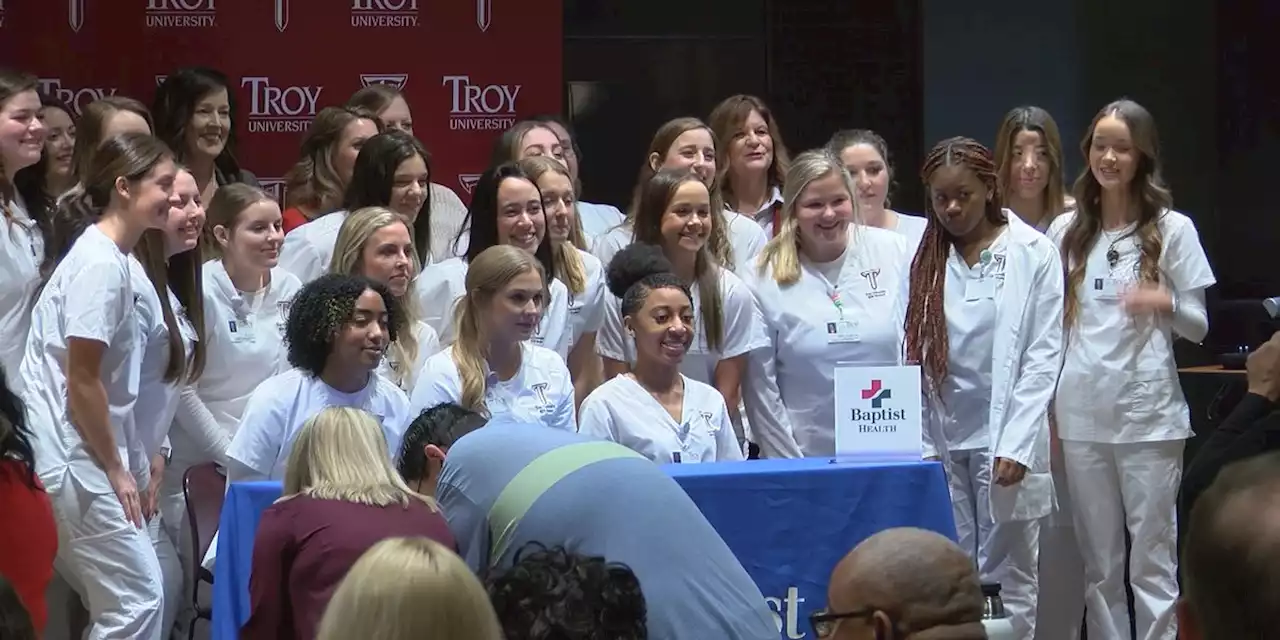 Troy nursing students sign with 2 hospitals for one-of-a-kind apprenticeship