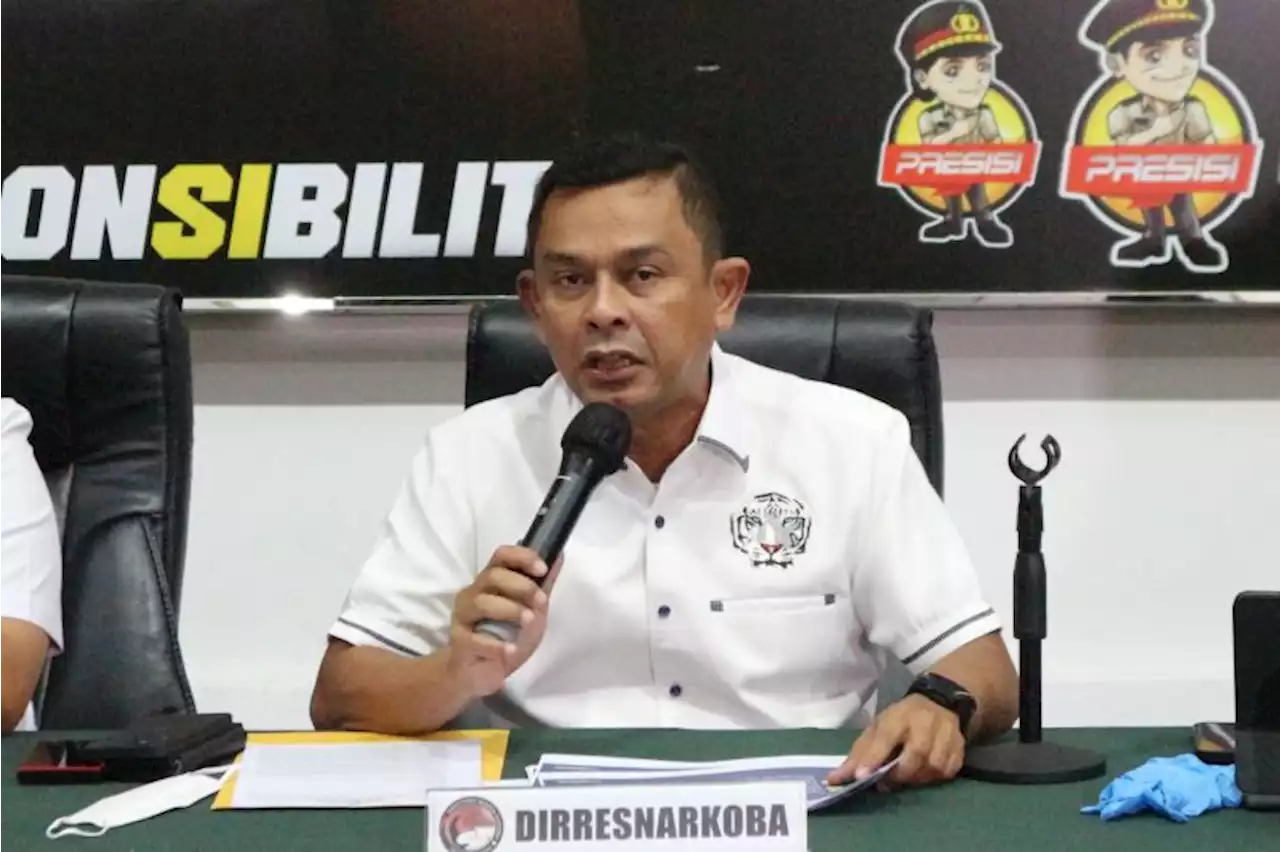 Aktor Revaldo ditangkap polisi, diduga karena narkoba