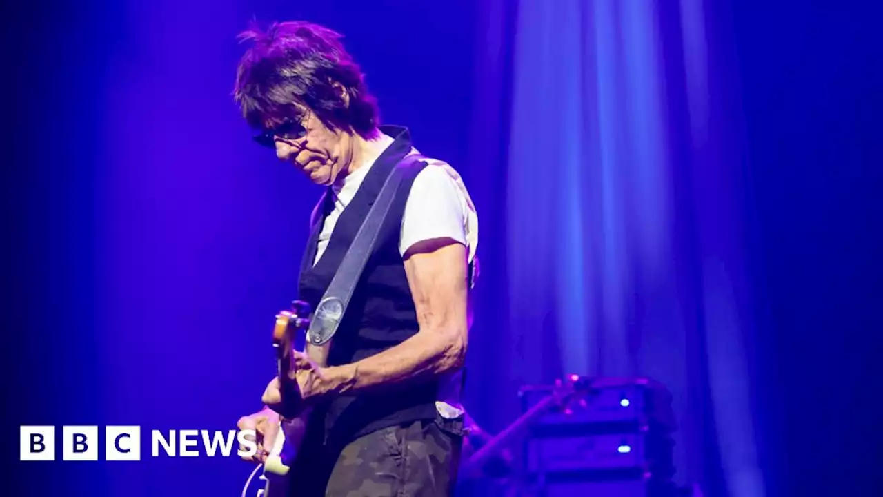 Jeff Beck: British guitar legend dies aged 78