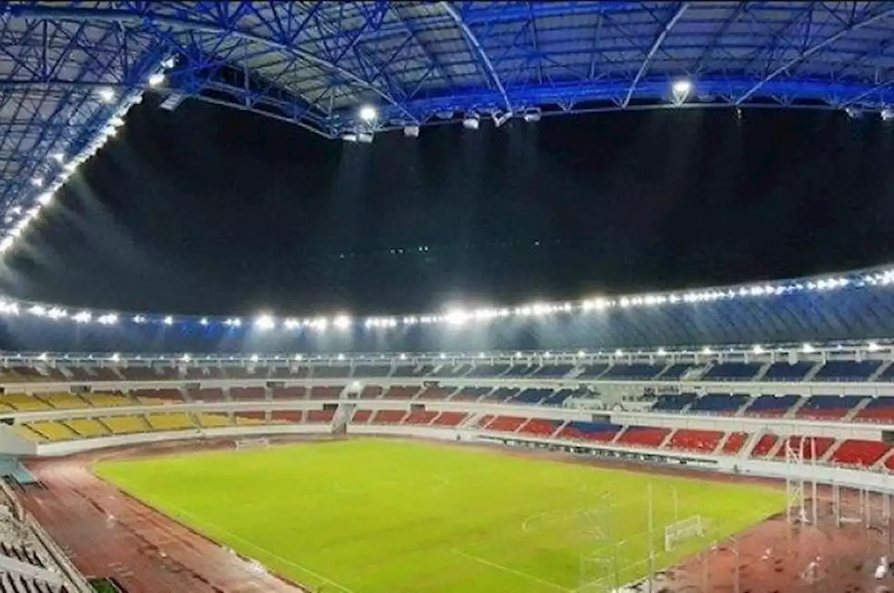 Usai Ditolak di Bantul, Suporter PSIS Semarang Tolak Arema FC Bermarkas di Stadion Jatidiri - Bolasport.com