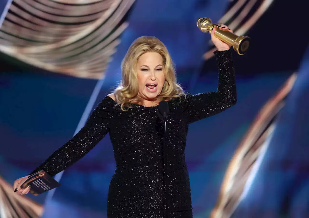 Jennifer Coolidge Won this Year’s Golden Globe Awards, Plus 13 Feminist Moments From the Ceremony that Made Us Smile