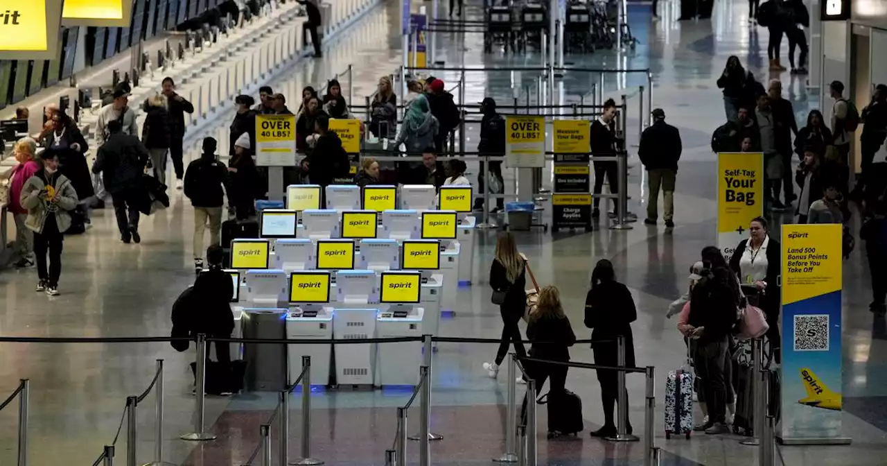 Minimal airline delays and cancellations reported a day after US outage