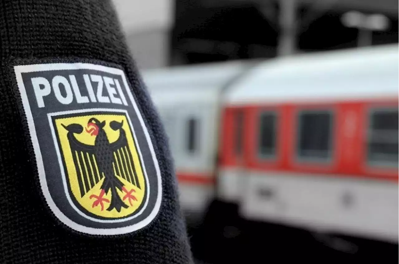 17-Jähriger greift Beamtin an und flieht bei Polizeikontrolle --- (Cityreport24-Nachrichtenblog)