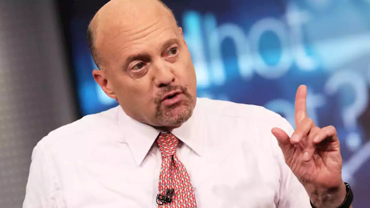 Jim Cramer explains why the December CPI number is a ‘big deal’