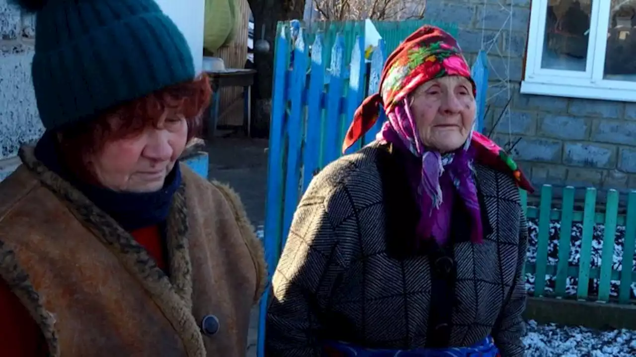 Watch: CNN speaks to Ukrainians living on frontlines of Soledar battle | CNN