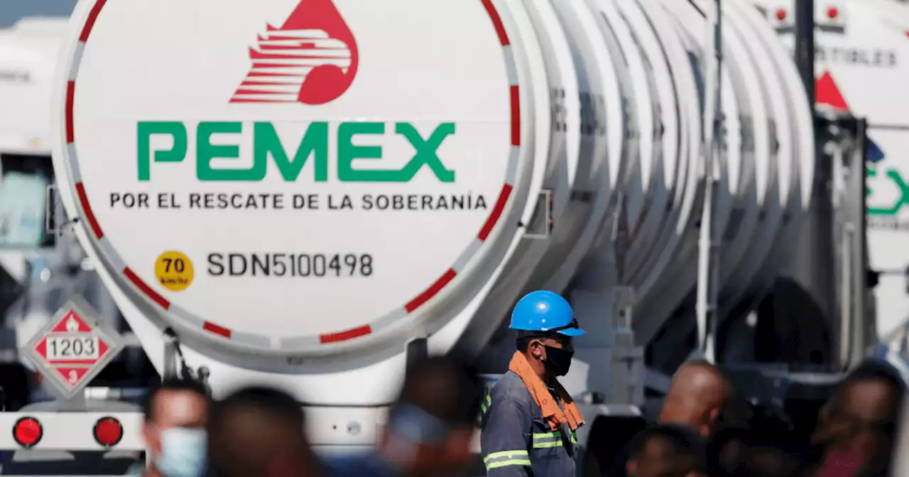 Presuntos huachicoleros agreden a personal de Pemex y de la Sedena en Hidalgo