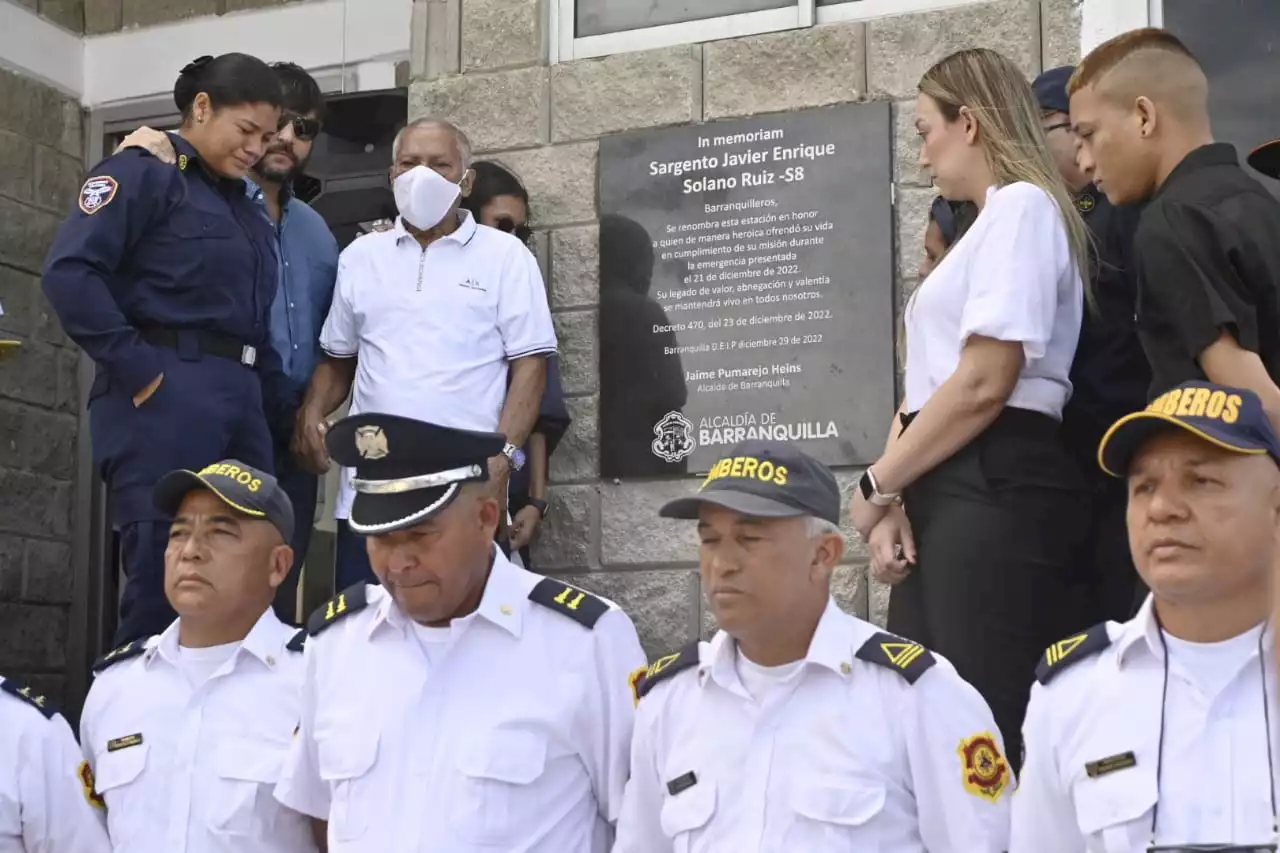 Renombran Estación de Bomberos Las Flores en honor al sargento Javier Solano