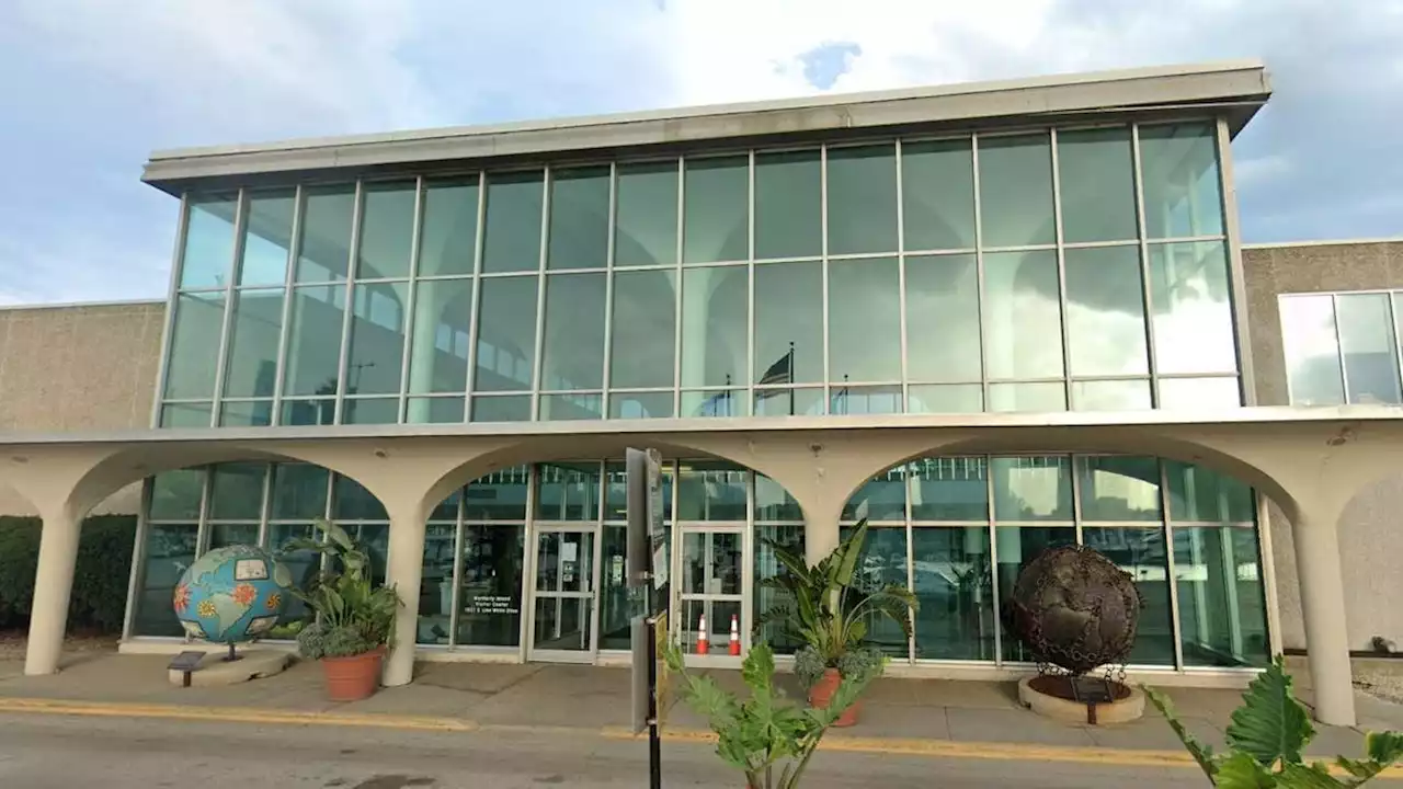 Northerly Island visitor center serving as temporary housing for migrants