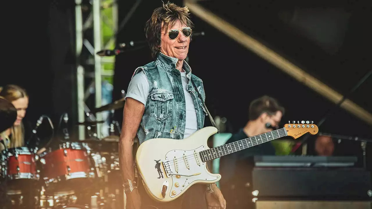 Rock icon Jeff Beck dead at 78