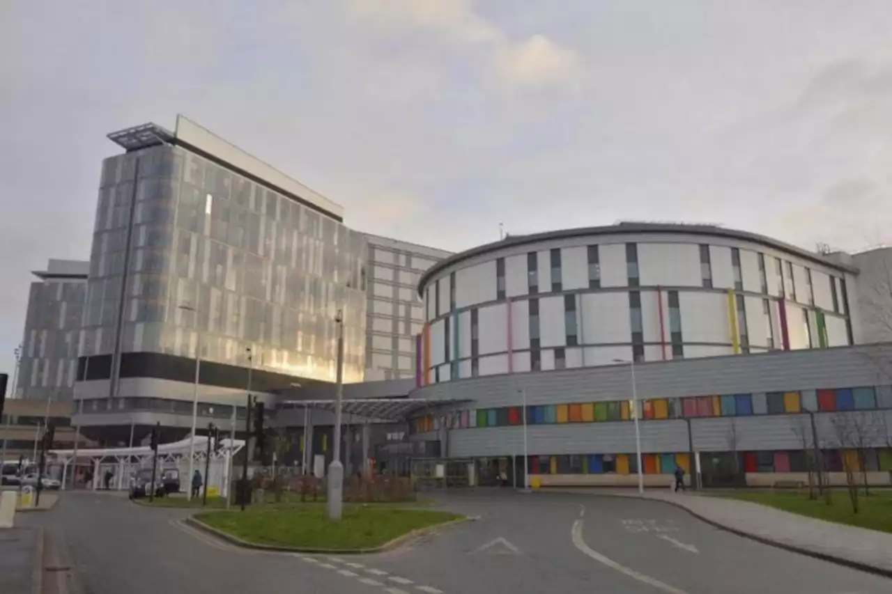 'I was concerned': Families HIT out over staff shortages at Glasgow hospital