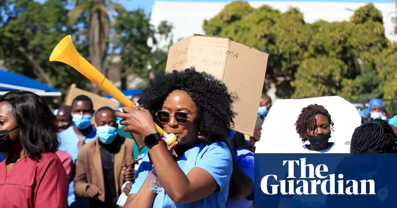 Health workers in Zimbabwe dismayed as law curbing strikes is passed