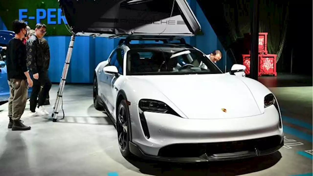 Porsche: Elektromodell Taycan macht Sorgen