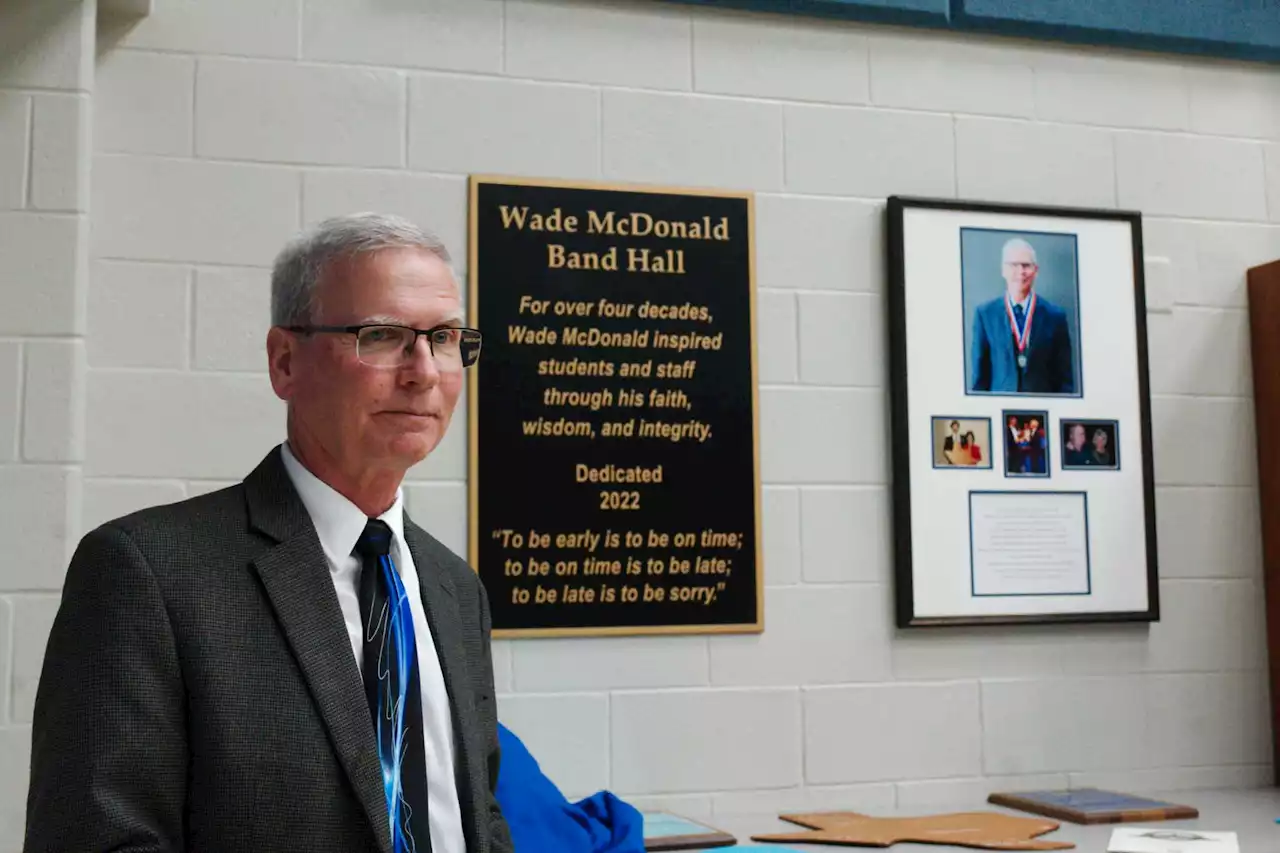 Dickinson ISD names band hall after longtime band director