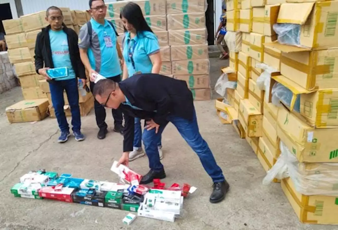 BIR, maritime police seize 825 cases of contraband cigarettes in Digos City